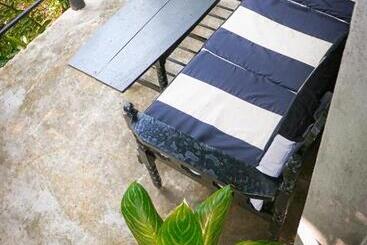 هتل Cozy Resort