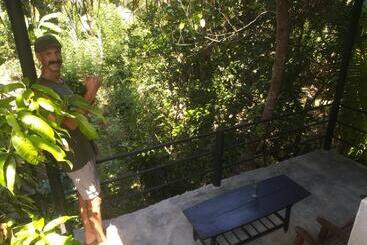 هتل Cozy Resort