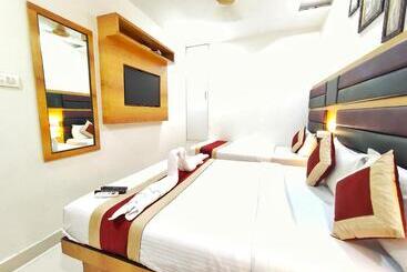 ホテル Gateway Suites