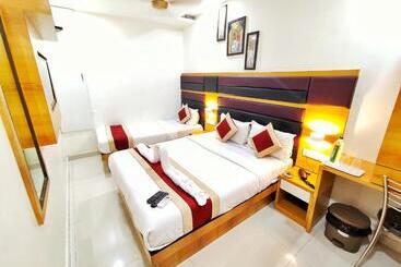 ホテル Gateway Suites
