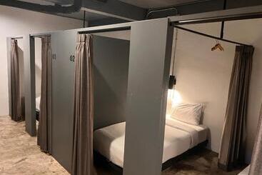 Отель Jai Bed And Cafe