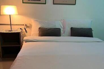 Отель Jai Bed And Cafe