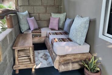 هتل Kilimanjaro Scenic Lodge