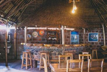 هتل Kilimanjaro Scenic Lodge