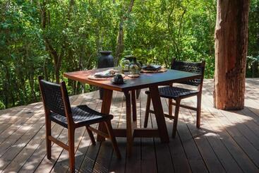 هتل Oriundo Luxury Nature Villas