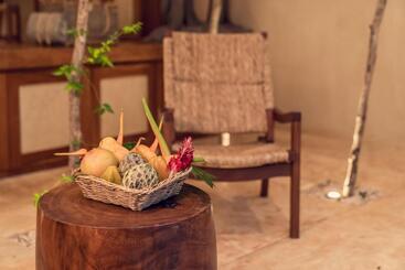 هتل Oriundo Luxury Nature Villas