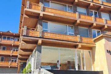 Palchan Hotel & Spa   A Member Of Radisson Individuals Retreats