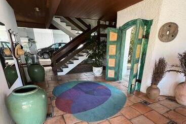 هتل Pousada Casa Paradiso Guarujá