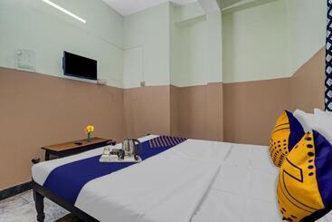 هتل Spot On Sri Sai Lohith Lodge Near Secunderabad Railway Station