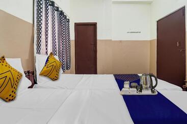 هتل Spot On Sri Sai Lohith Lodge Near Secunderabad Railway Station