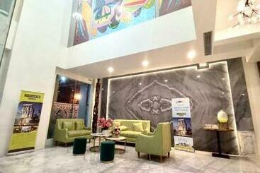 Maxonehotels At Jayapura