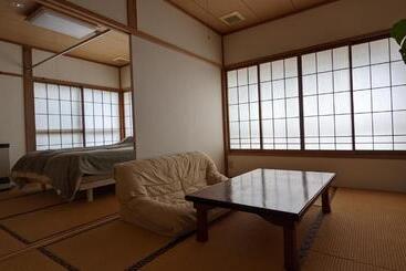 پانسیون Baco Myoko Akakura