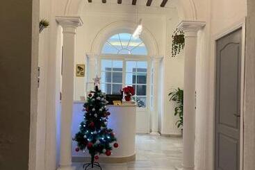 پانسیون Bf Boutique Jerez
