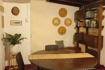 پانسیون Casa Blanca Beach House   Punta Hermosa   Perú
