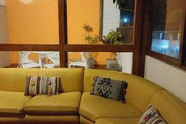 پانسیون Casa Blanca Beach House   Punta Hermosa   Perú