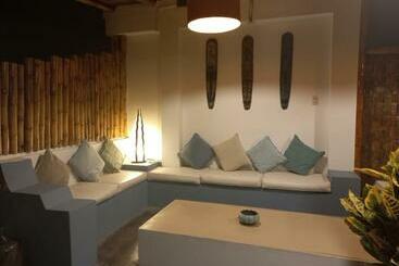 پانسیون Casa Blanca Beach House   Punta Hermosa   Perú