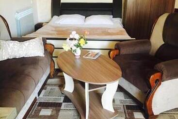 پانسیون Norik Guest House