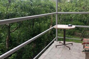 پانسیون Norik Guest House
