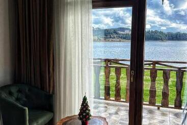 پانسیون Oasis Resort Rhodopes