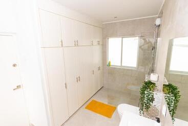 پانسیون Studio Apartment Volterra Curacao