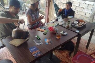 هاستل Mae Sot Commune