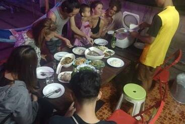 هاستل Mae Sot Commune