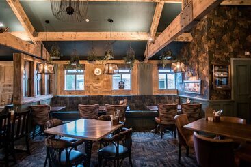 هتل Cat & Lion Country Pub And