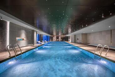 בית מלון כפרי Crowne Plaza Ya An