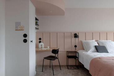 هتل Hôtel Le Prieuré