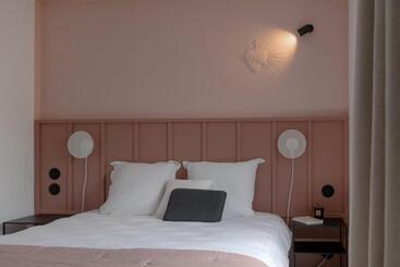 هتل Hôtel Le Prieuré