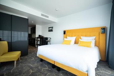هتل Le Barracuda & Spa, Centre Port, Pieds Dans L Eau, Vue Mer