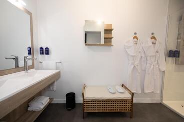 هتل Le Barracuda & Spa, Centre Port, Pieds Dans L Eau, Vue Mer