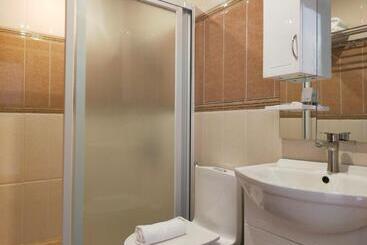 هتل Nest Resort