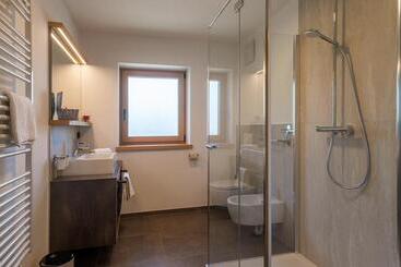 هتل Planerhof Apartment Enzian