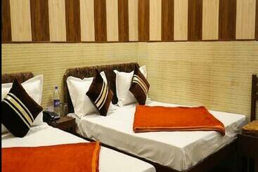 酒店 Sanyal Inn, Haridwar
