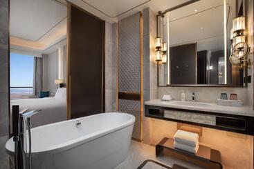 هتل La Quinta By Wyndham Shanxi Xiaohe Xincheng