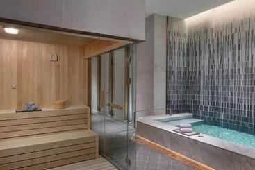 هتل La Quinta By Wyndham Shanxi Xiaohe Xincheng
