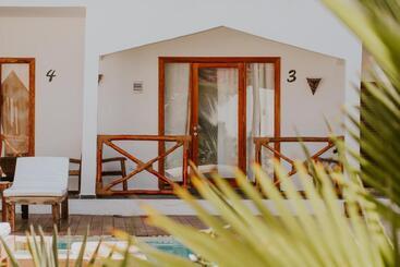La Playa Paradise Resort