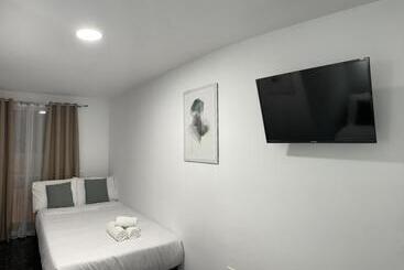 پانسیون Sl Marbella