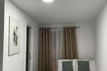 پانسیون Sl Marbella