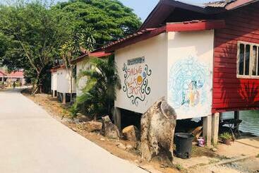 פנסיון The Smiling Lao