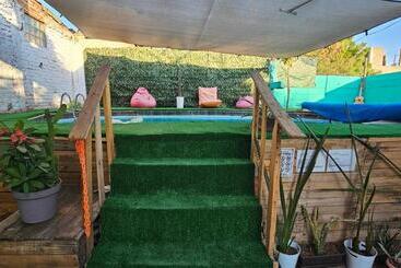 پانسیون Sunset Hostel   Centro
