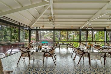 Skon Morjim Beach Resort By Orion Hotels