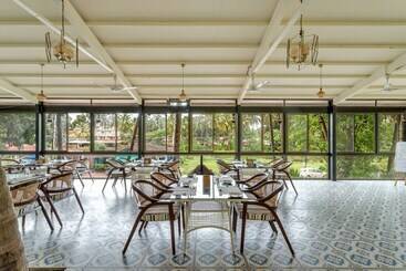 Skon Morjim Beach Resort By Orion Hotels