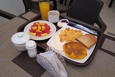 Aguacatala Hotel Boutique