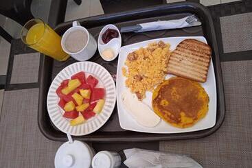 Aguacatala Hotel Boutique