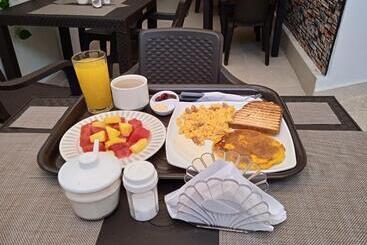 Aguacatala Hotel Boutique