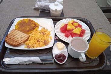 Aguacatala Hotel Boutique