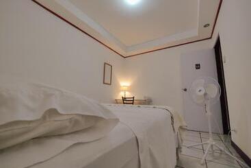 تختخواب و صبحانه Casa Escalante Hostel