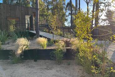 هتل Alma Lodge